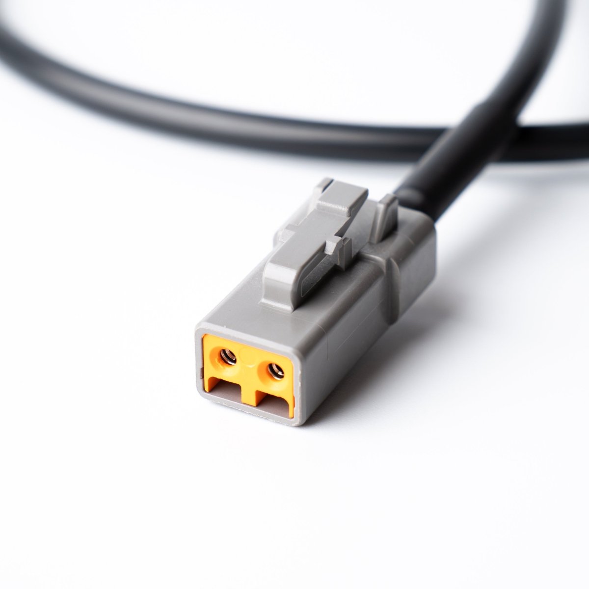 INEOS Grenadier: DTP-06-2S to IP65 Waterproof Connector Cable