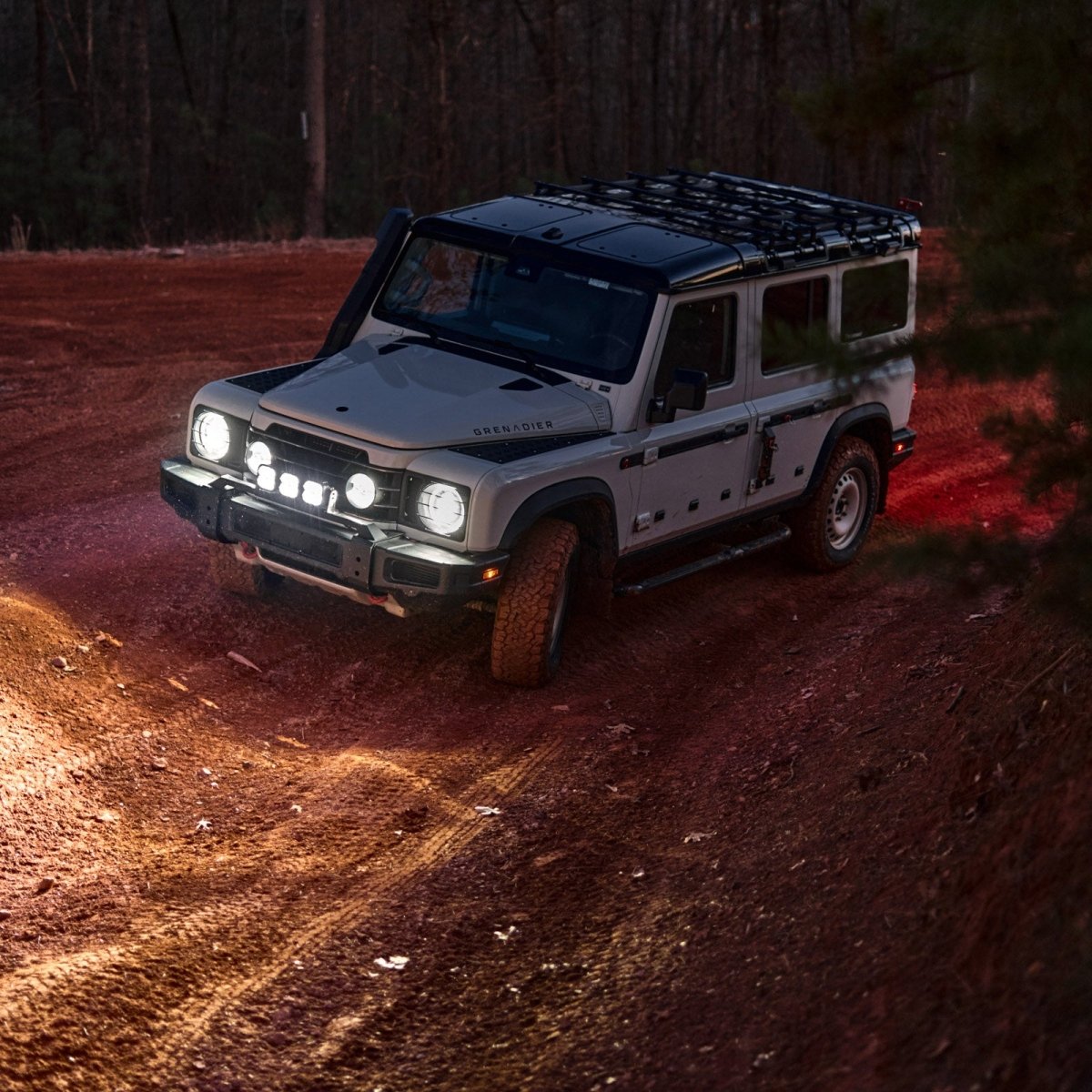 INEOS Grenadier: Front Bumper Light Mount