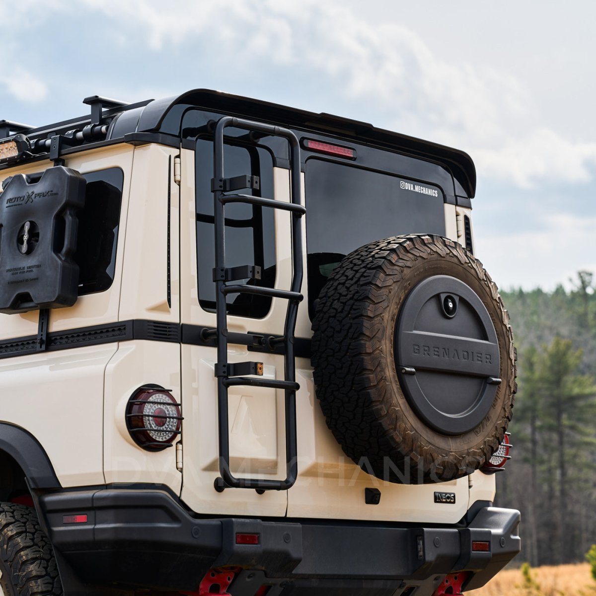 INEOS Grenadier: Rear Spoiler | Gloss Black or Scottish White