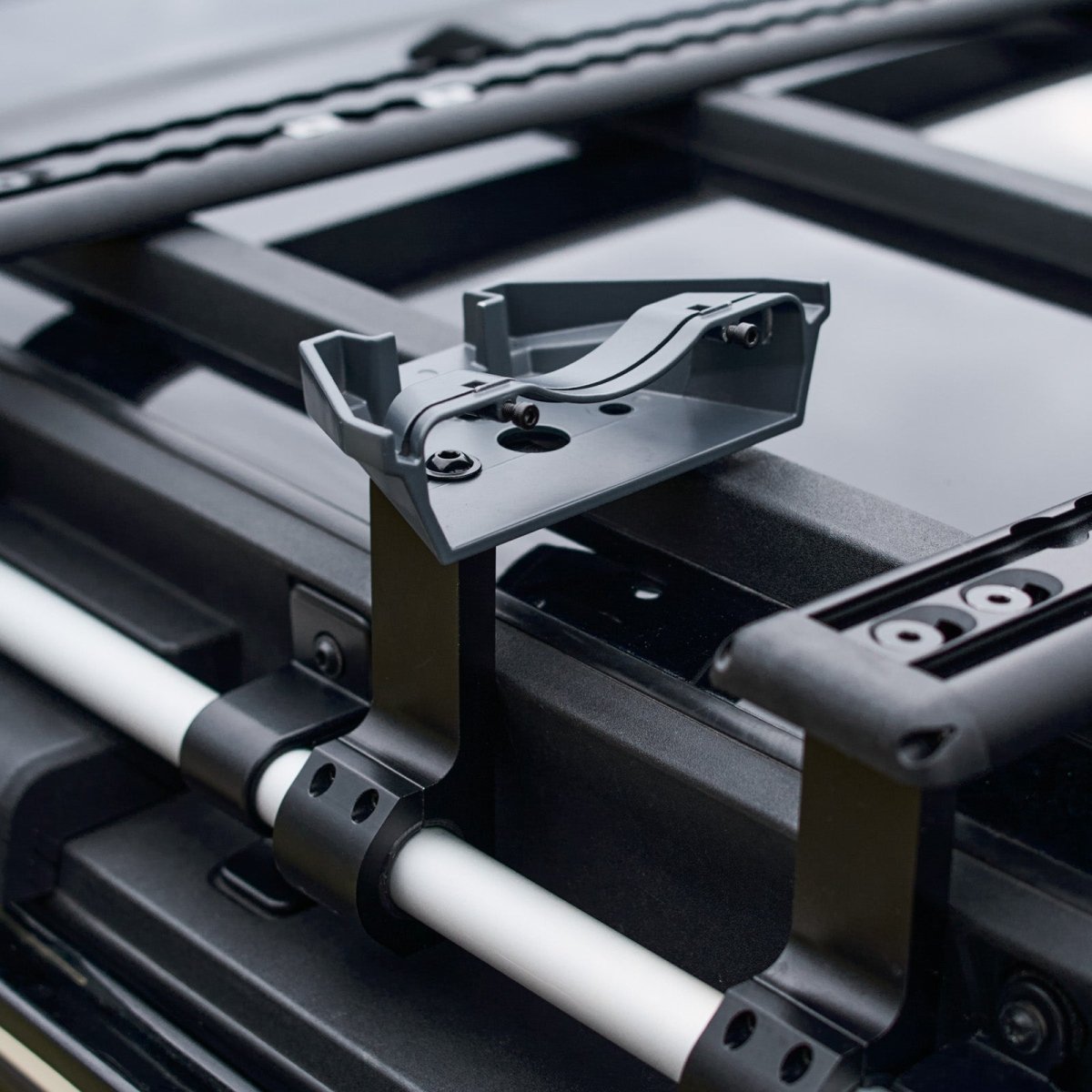 INEOS Grenadier: Starlink Mini Roof Mount v2 – Rail & Kickstand