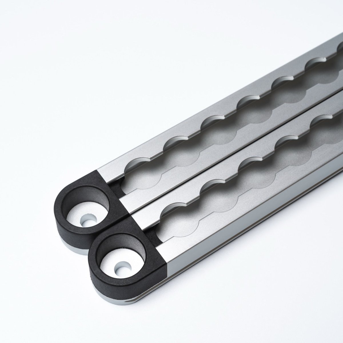 INEOS Grenadier: Interior Utility Rails